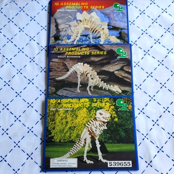 NWT 3 Dino Puzzles - Picture 9 of 9